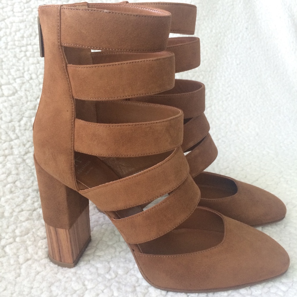 Aquatalia Caramel Emme Suede Cut-out boots